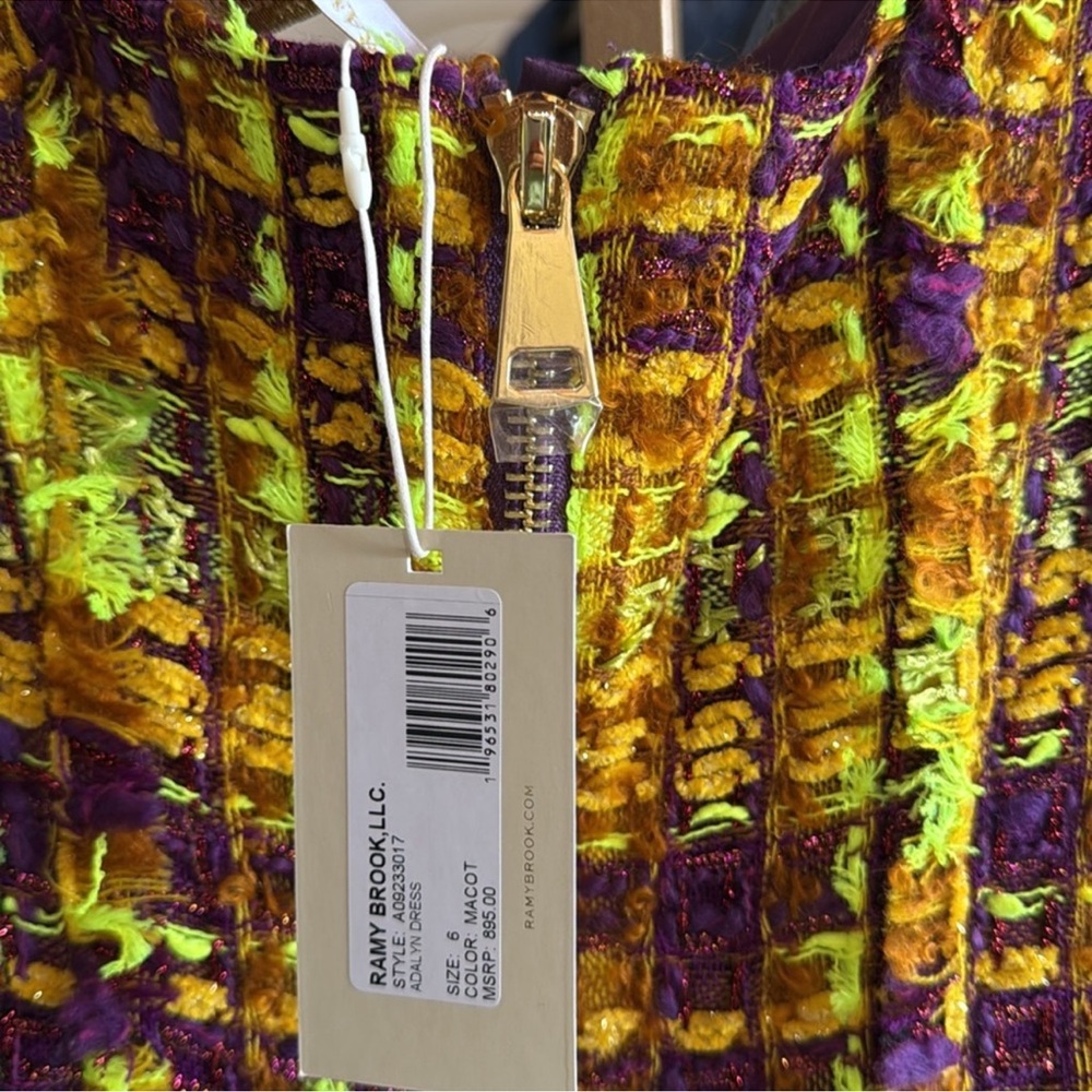 RAMY BBROK RUNWAY TWEED'esque NWT, 6, MSRP $900
Ramy Brook
Size: 6
$649 $895 - Picture 10 of 11